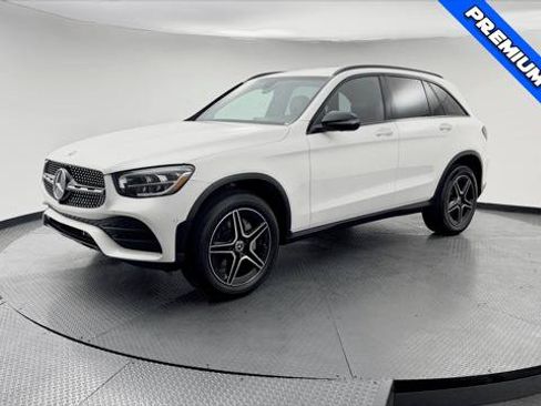 Used 2021 Mercedes-Benz GLC 300 w/ AMG Line image 2