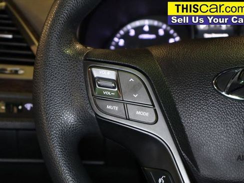 Used 2018 Hyundai Santa Fe Sport image 18