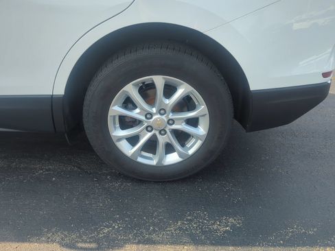 Certified 2019 Chevrolet Equinox LT w/ LPO, Floor Liner Package AWD/4WD image 13