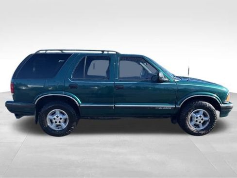 Used 1996 Chevrolet Blazer 4WD 4-Door image 7