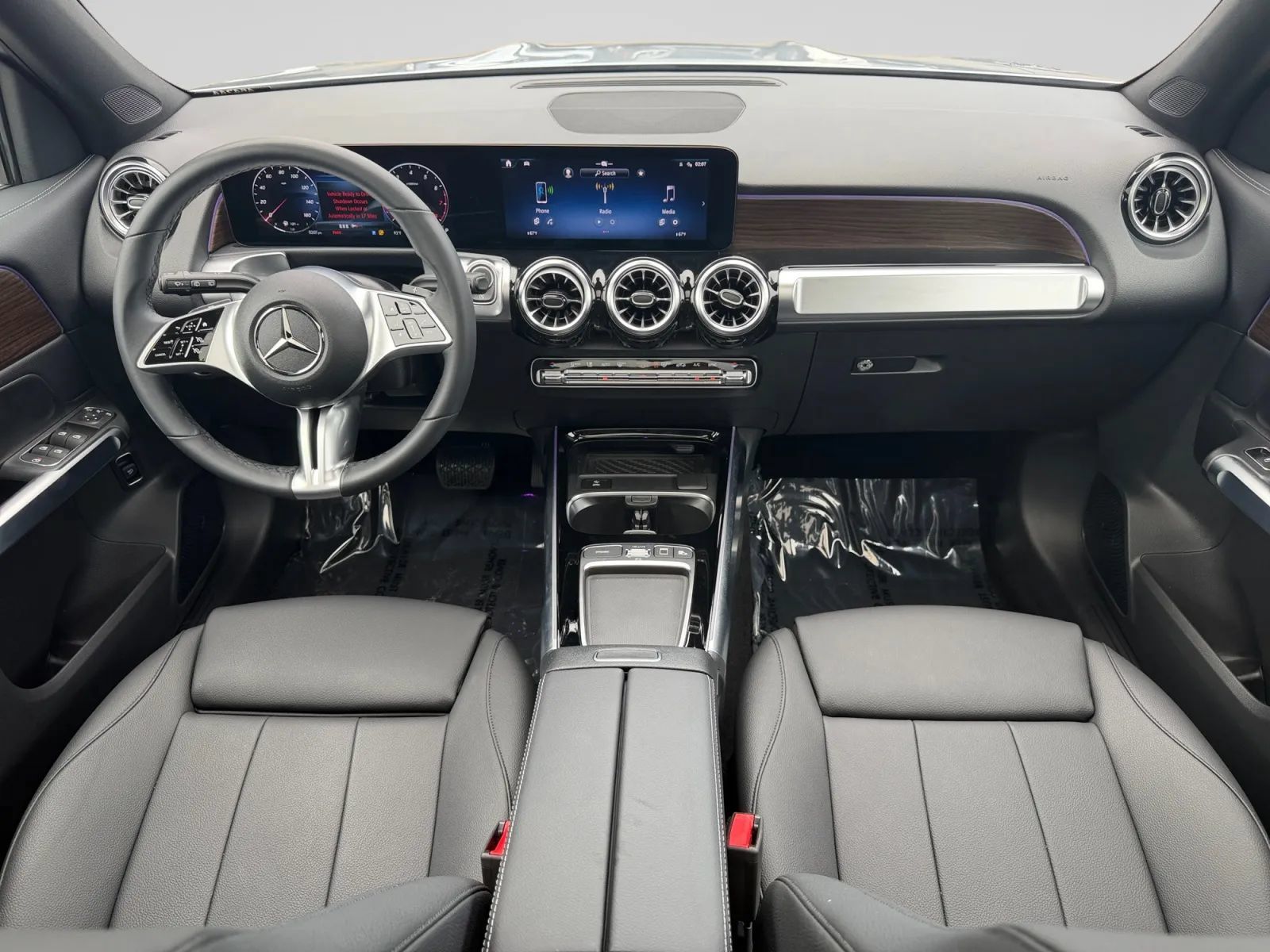 Used 2026 Mercedes-Benz GLB 250 image 15
