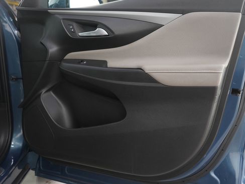 Used 2024 Buick Envista Avenir image 9