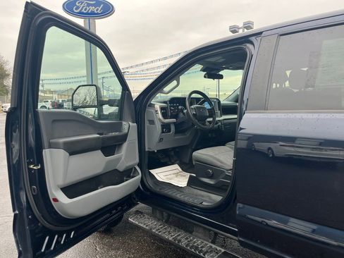 Used 2023 Ford F350 XL image 9