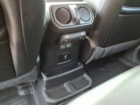 Used 2021 Jeep Wrangler Unlimited Sahara w/ Cold Weather Group image 33