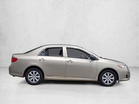 Used 2010 Toyota Corolla S FWD image 4