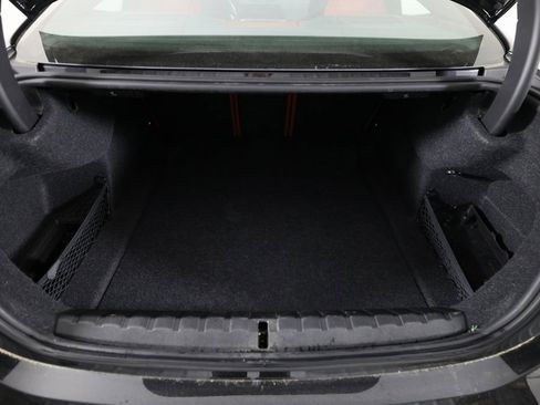 Used 2022 BMW M4 Competition w/ Executive Package image 12