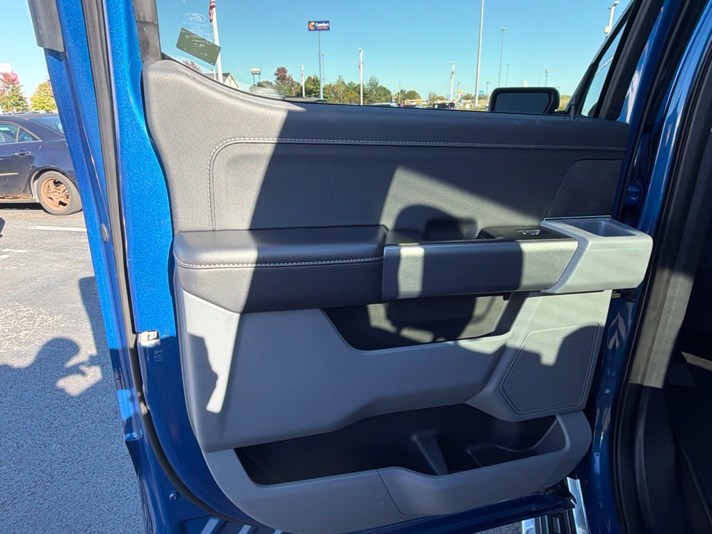 Used 2025 Ford F150 XLT w/ Equipment Group 301A Standard AWD/4WD image 26