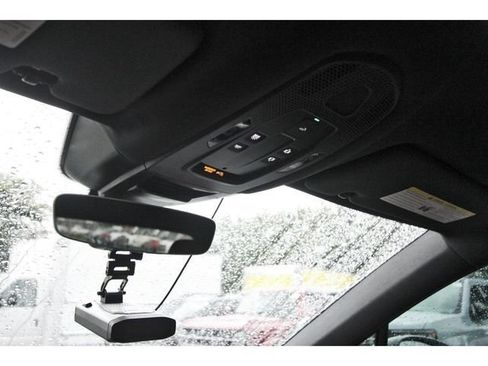 Used 2024 Porsche Cayenne Coupe AWD/4WD image 22