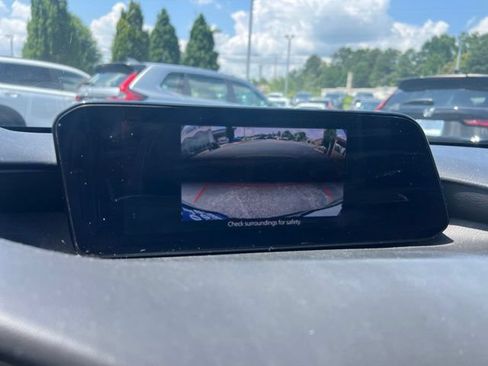 Used 2019 MAZDA MAZDA3 Sedan FWD image 18
