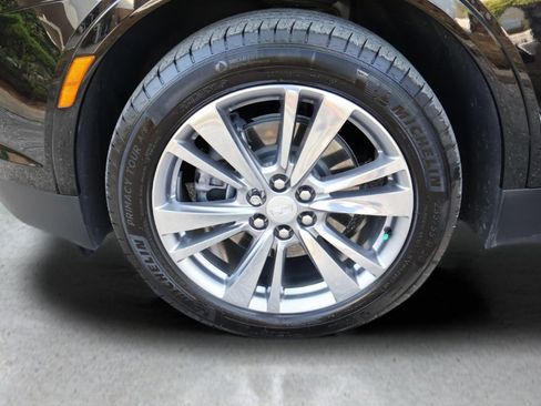 Used 2023 Cadillac XT5 Premium Luxury image 9