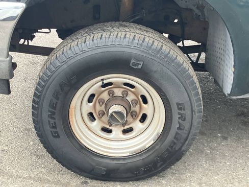 Used 2003 Ford F350 XL AWD/4WD image 13