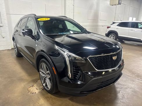 Used 2019 Cadillac XT4 Sport AWD/4WD image 4