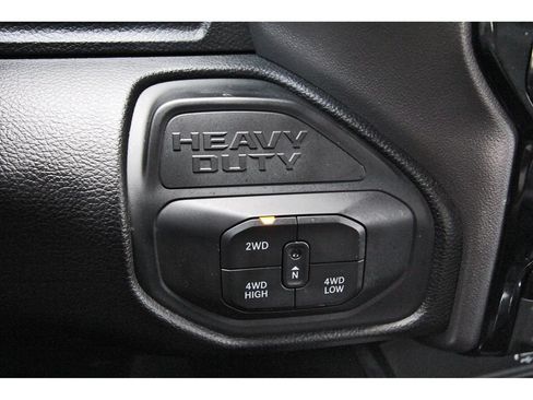 Used 2025 RAM 2500 Laramie w/ Night Edition AWD/4WD image 27