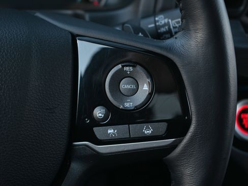 Used 2024 Honda Odyssey Elite image 35