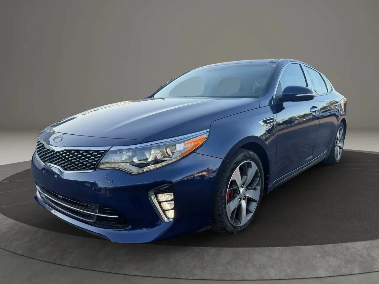 Used 2018 Kia Optima SX FWD image 1