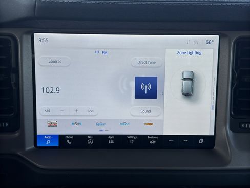 Used 2025 Ford Bronco Outer Banks image 15