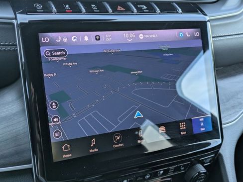 Used 2024 Jeep Grand Cherokee L Limited w/ Luxury Tech Group II image 13