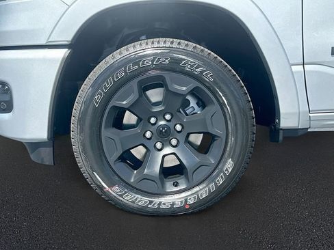 New 2026 RAM 1500 4x4 Crew Cab image 20