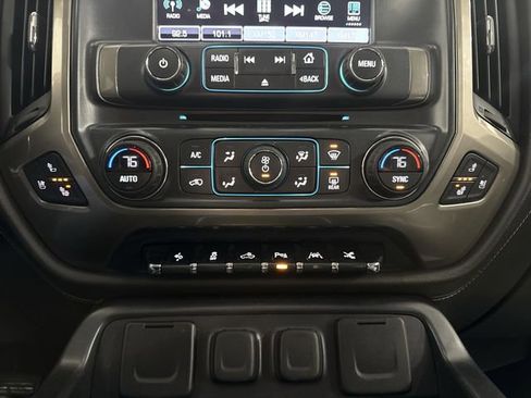 Used 2017 Chevrolet Silverado 1500 High Country w/ High Desert Package image 9