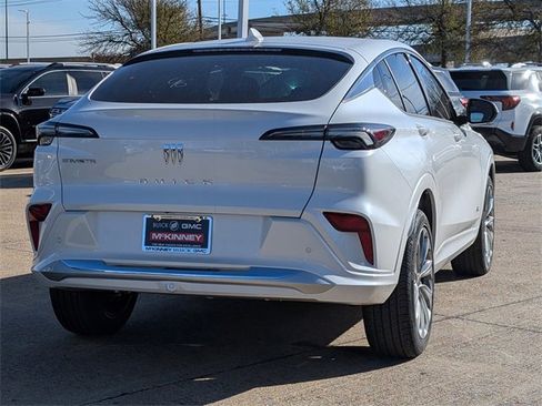 New 2026 Buick Envista Avenir image 4