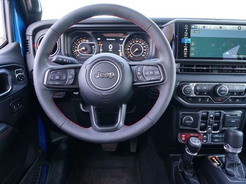 Used 2024 Jeep Gladiator Rubicon image 20