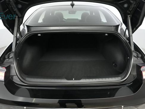 Used 2024 Hyundai Ioniq 6 Limited RWD image 8