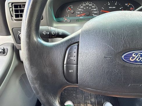 Used 2003 Ford F250 4x4 SuperCab Super Duty image 16