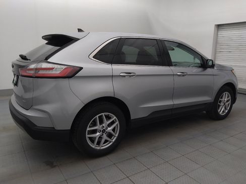 Used 2023 Ford Edge SEL image 10