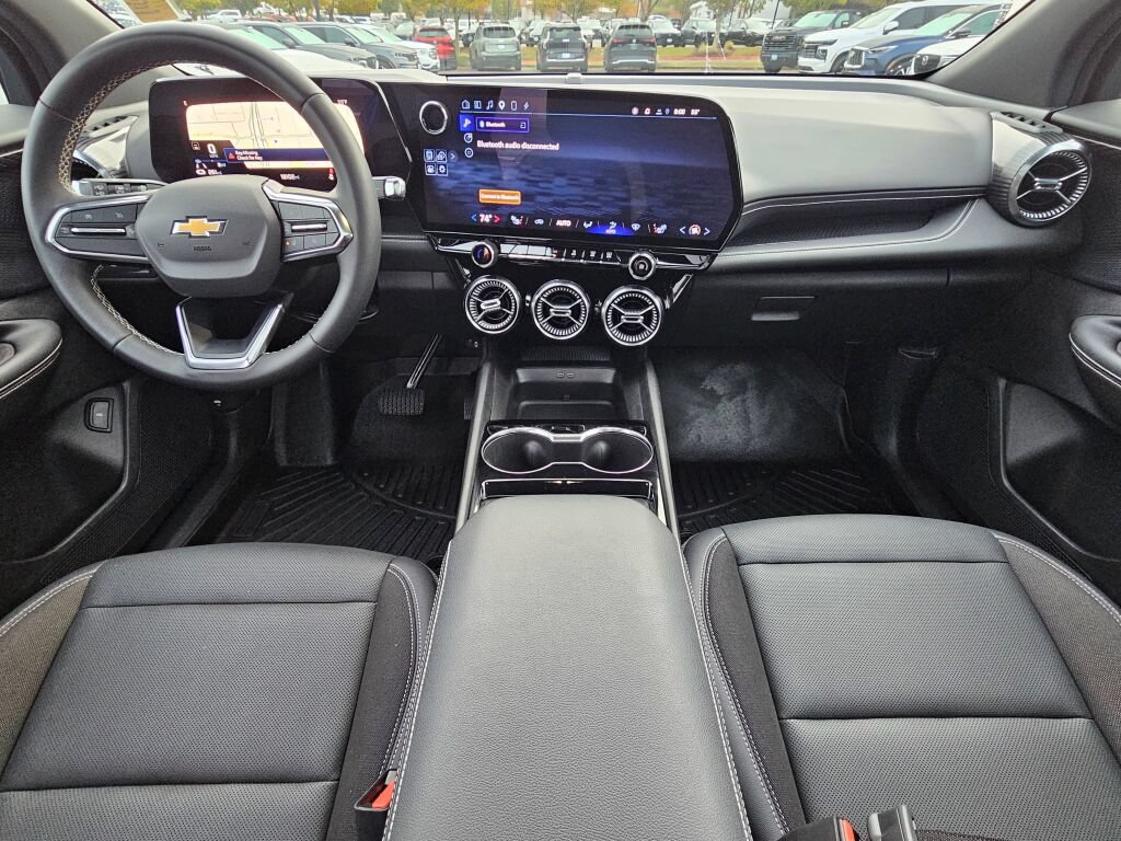 Certified 2024 Chevrolet Blazer EV LT AWD/4WD image 9