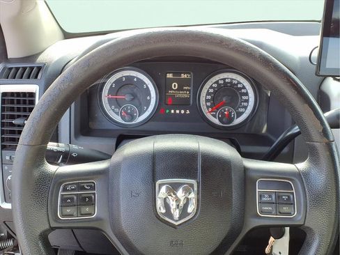 Used 2014 RAM 2500 SLT image 10