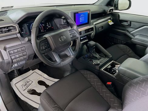 New 2026 Toyota Tacoma SR5 AWD/4WD image 10