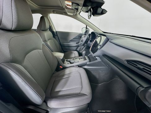Used 2024 Subaru Crosstrek 2.0i Premium image 30