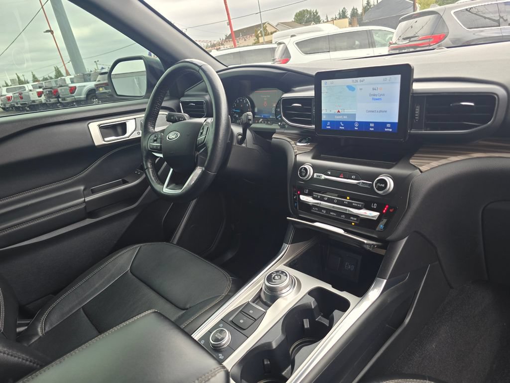 Used 2020 Ford Explorer Limited AWD/4WD image 10