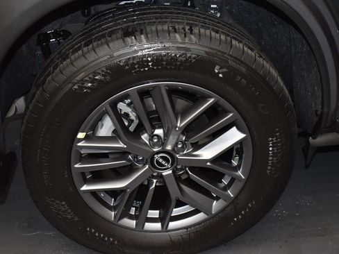 New 2026 Nissan Rogue S image 5