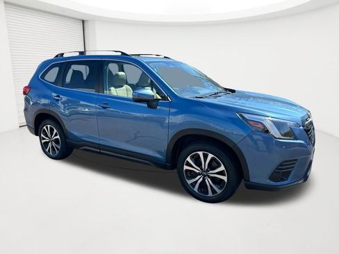 Used 2023 Subaru Forester Limited AWD/4WD image 4