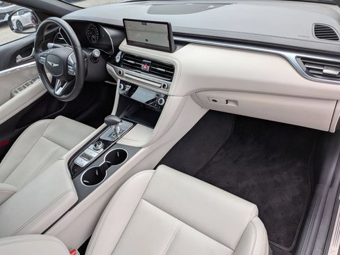 Used 2025 Genesis G70 2.5T RWD image 38