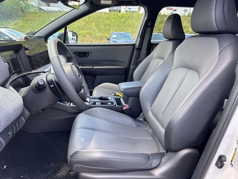 Used 2026 Subaru Outback Premium AWD/4WD image 11