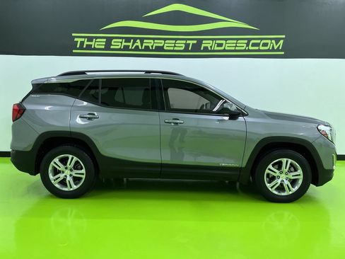 Used 2019 GMC Terrain SLE w/ Driver Convenience Package AWD/4WD image 11