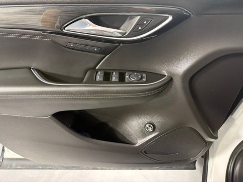Used 2023 Buick Envision Essence w/ Sport Touring Package FWD image 11