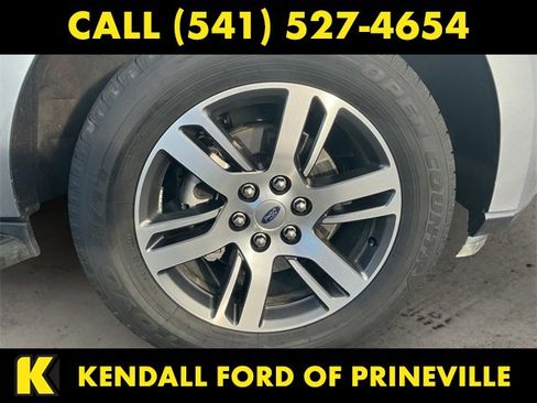 Used 2024 Ford Expedition Limited image 14