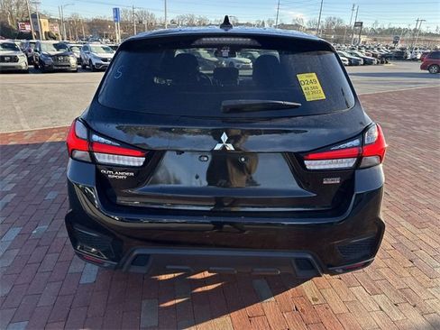 Used 2022 Mitsubishi Outlander Sport LE image 13
