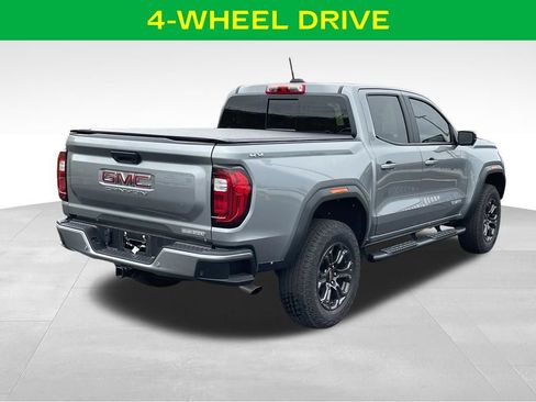 Used 2024 GMC Canyon Elevation w/ Elevation Premium Package AWD/4WD image 9