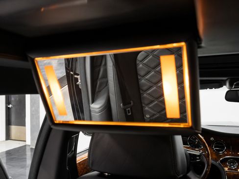 Used 2016 Bentley Mulsanne Speed image 73