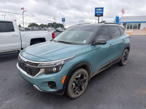 Used 2025 Kia Seltos S FWD image 2
