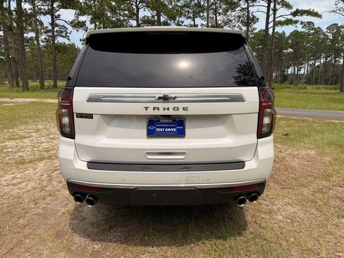 Used 2021 Chevrolet Tahoe High Country w/ Premium Package RWD image 4