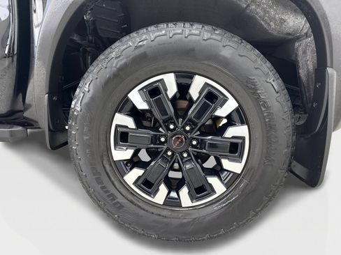 Used 2022 Nissan Frontier Pro-X RWD image 56