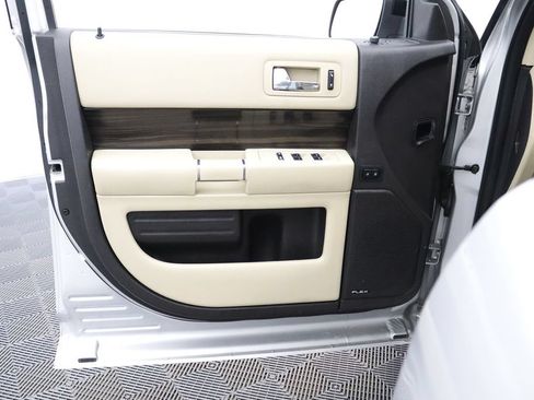 Used 2019 Ford Flex SEL w/ Equipment Group 202A AWD/4WD image 15