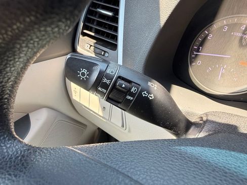 Used 2017 Hyundai Tucson SE w/ SE Popular Package 02 FWD image 18
