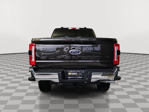 Used 2025 Ford F250 Lariat w/ Chrome Package AWD/4WD image 7