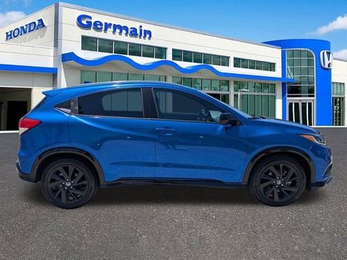 Used 2022 Honda HR-V Sport image 4
